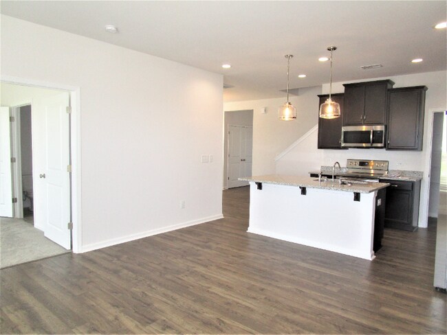 Foto del edificio - 215 Scenic Rd