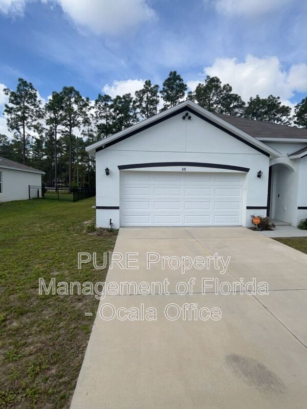 Building Photo - 451 Hickory Course Loop