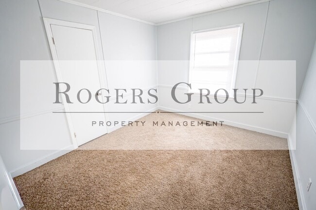 Foto del edificio - 881 Coble Blvd