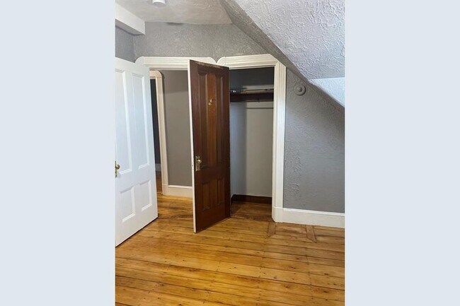 Building Photo - 42 Intervale St