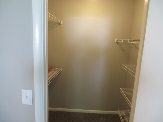 Foto del edificio - 310 Timber Ridge Dr