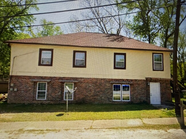 Building Photo - 6340 Westbrook Ave