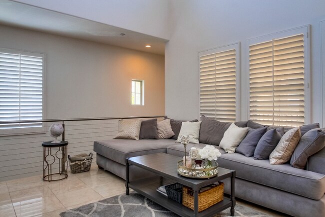 Building Photo - 2748 Piantino Cir