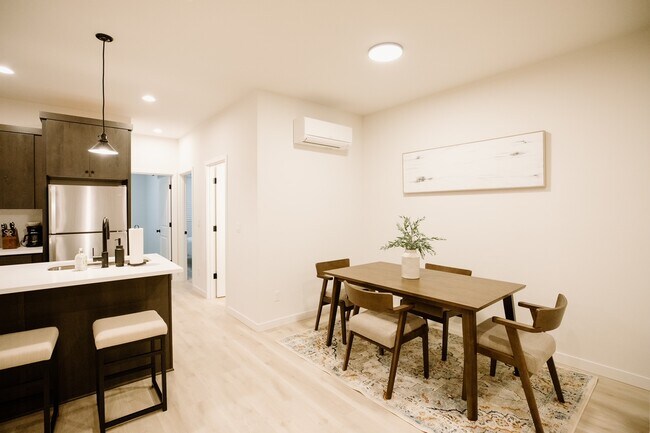 Foto del edificio - 3923 SE 54th Ave
