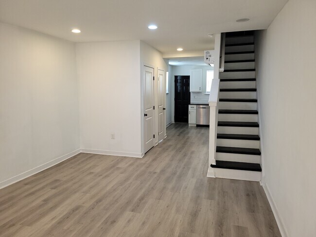 Foto del edificio - 2410 S Sheridan St