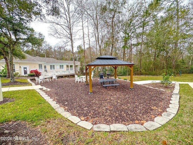 Foto del edificio - 8601 Beach Blvd