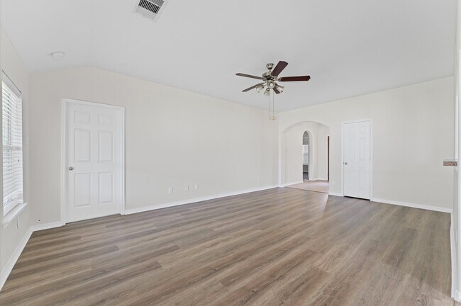 Foto del edificio - 18107 Cypress Mist Ct