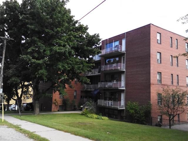 Building Photo - 5 Kinsdale Blvd