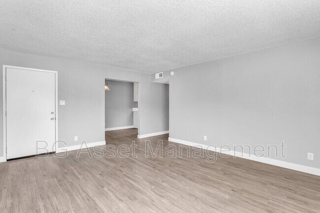 Building Photo - 4621 Ashdale Ct