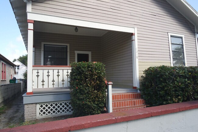 Building Photo - 1310 15TH Avenue