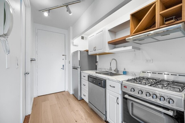 Photo - 300e62 Apartment