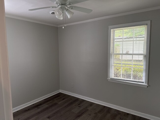 Foto del edificio - 3928 N Rossiland Cir