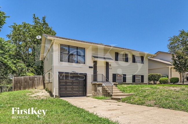 Foto del edificio - 917 Montclair Dr