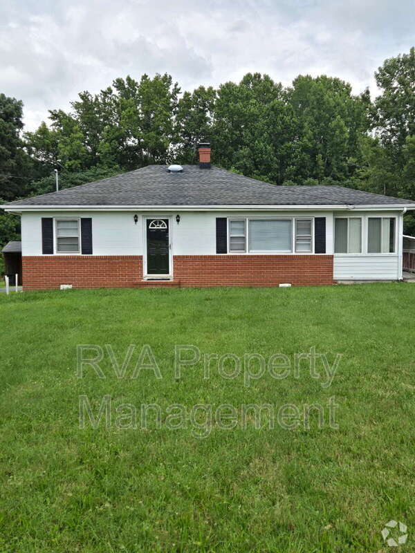 Building Photo - 6440 New Kent Hwy