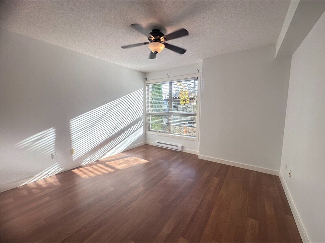 Photo principale - 250-250 Selby St