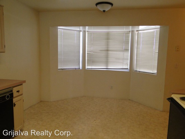 Building Photo - 3050 N Winstel Blvd