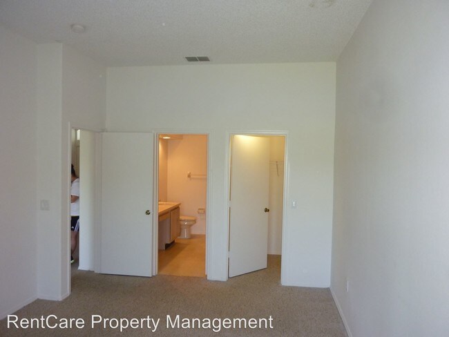 Building Photo - 14022 Boca Key Dr