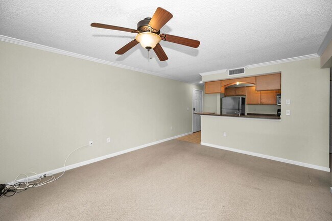Foto del edificio - 2500 Winding Creek Blvd