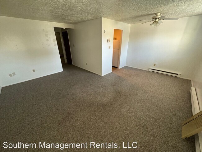 Foto del edificio - 1 br, 1 bath House - 45 N. Main Street Apt. 4
