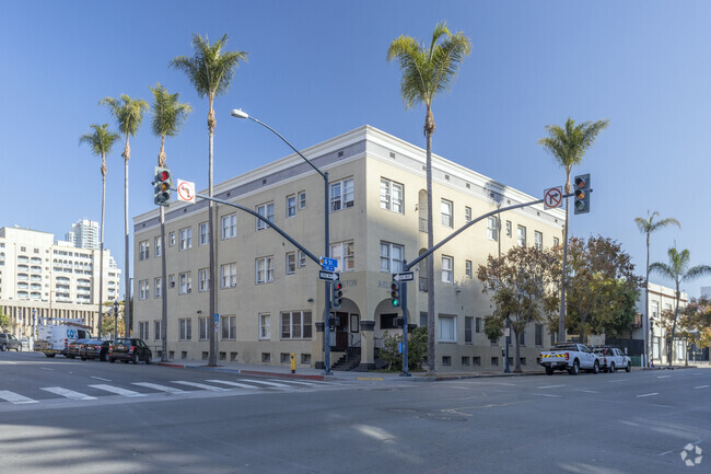 Foto del edificio - Arlington Apartments