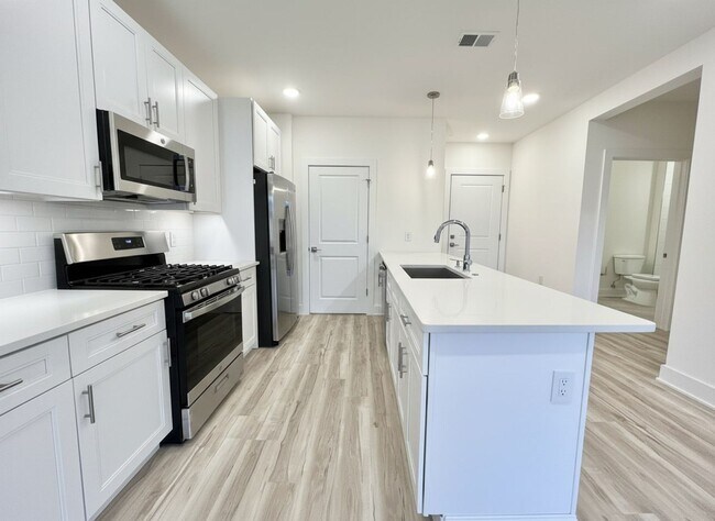 Foto del edificio - Spacious 2-Bedroom, 2-Bath Apartment in Fishtown!