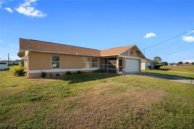 Building Photo - 2230 NW 1st Ave