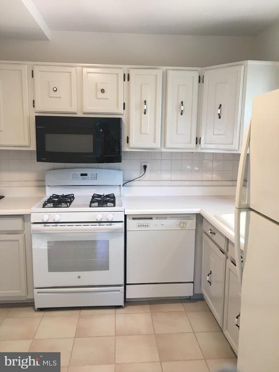 Building Photo - 5358 Pooks Hill Rd