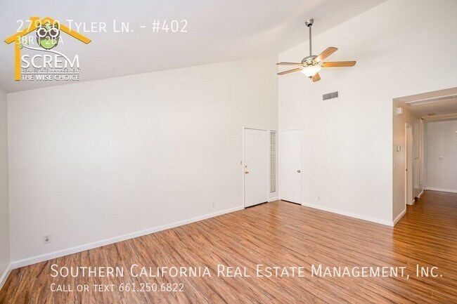Foto del edificio - Three Bedroom Upper Condo in Canyon Oaks