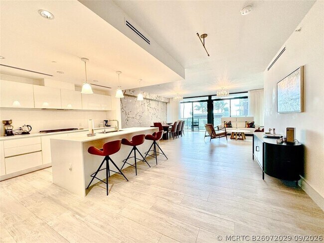 Foto del edificio - 2101 S Surf Rd