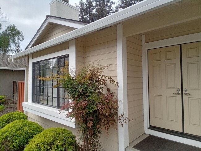 Building Photo - 3116 Joanne Cir
