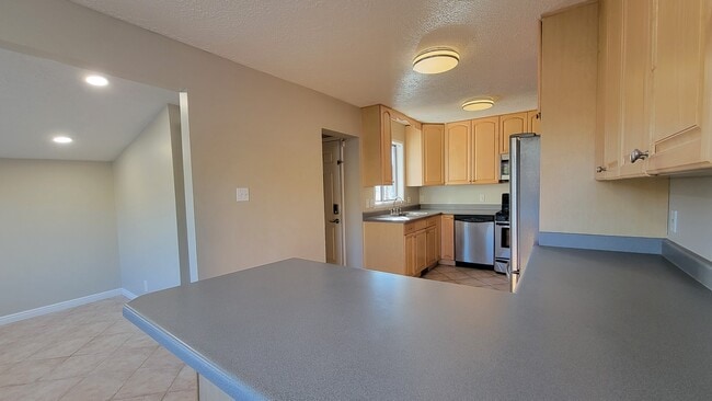 Foto del edificio - 1107 Topaz Dr