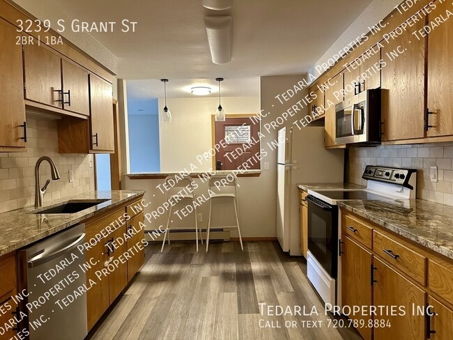 Foto del edificio - 3239 S Grant St