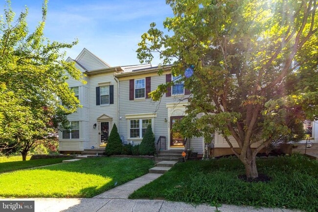 Building Photo - 4255 Star Cir