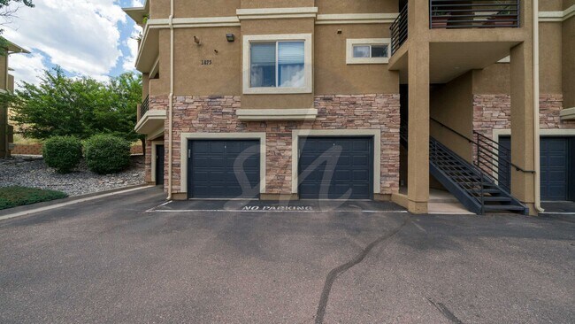 Foto del edificio - Two Bedroom Condo in Saddleback Ridge Comm...
