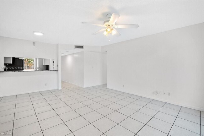Building Photo - 3 br, 2 bath House - 8435 Royal Palm Blvd ...