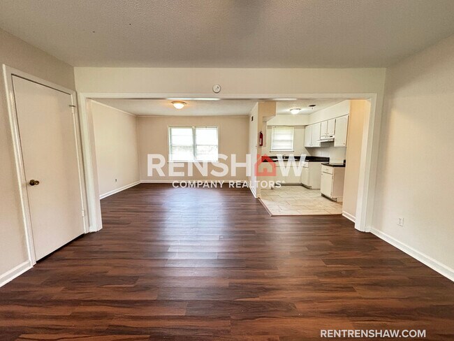Foto del edificio - 6343 Macon Rd