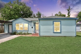 Building Photo - 113 Obion Rd