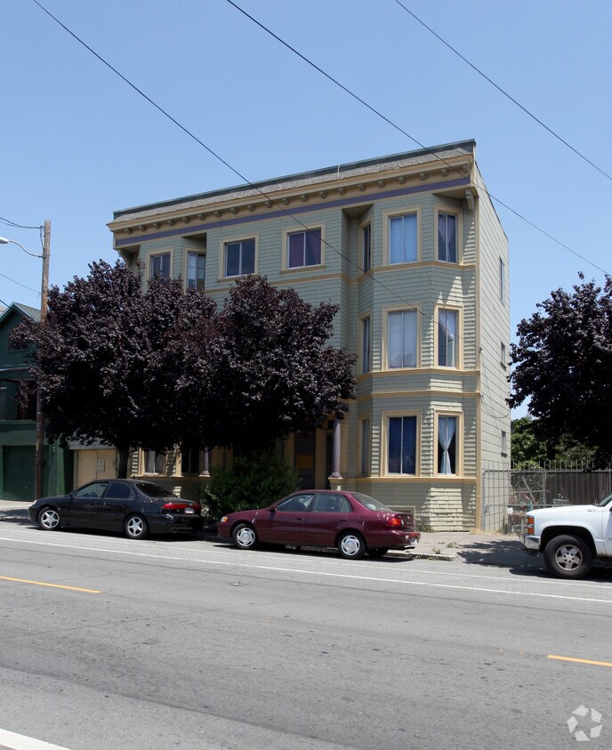 Foto del edificio - 3039 Harrison St