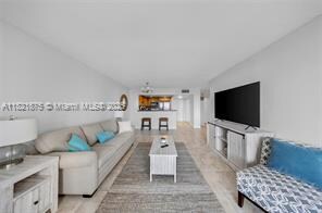Foto principal - 7928 West Dr