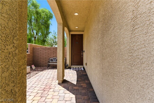 Building Photo - 161 Volti Subito Way