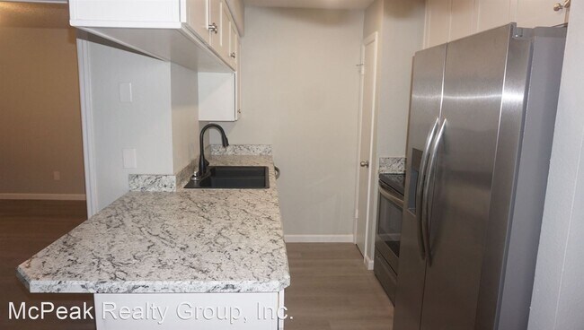Building Photo - 2 br, 2 bath House - 209 Red Maple