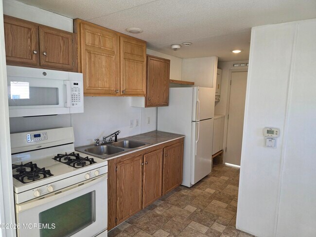 Foto del edificio - 469 S Green St