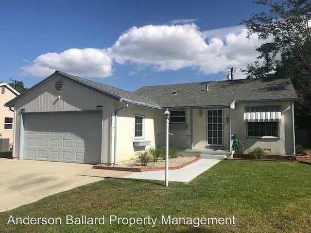 Foto principal - 3 br, 1 bath House - 15657 Fernview St