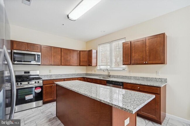 Foto del edificio - 9105 Fox Park Rd