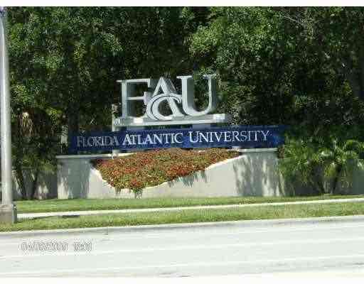 Foto del edificio - 490 NW 20th St