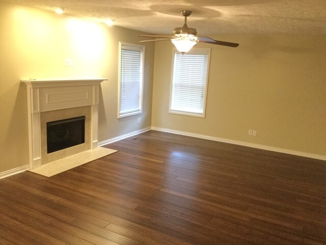 Building Photo - 106 Benita Way