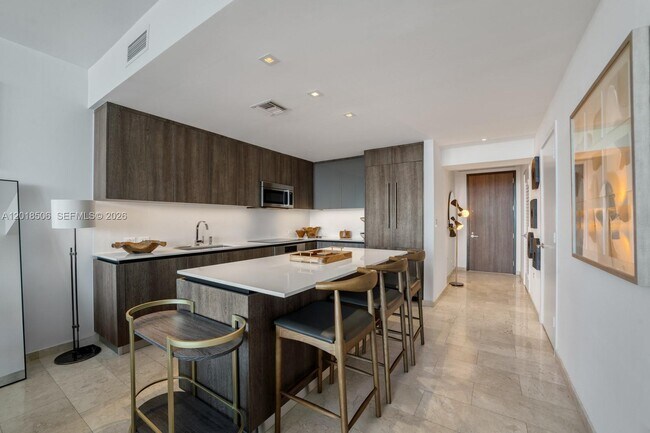 Foto del edificio - 88 SW 7th St