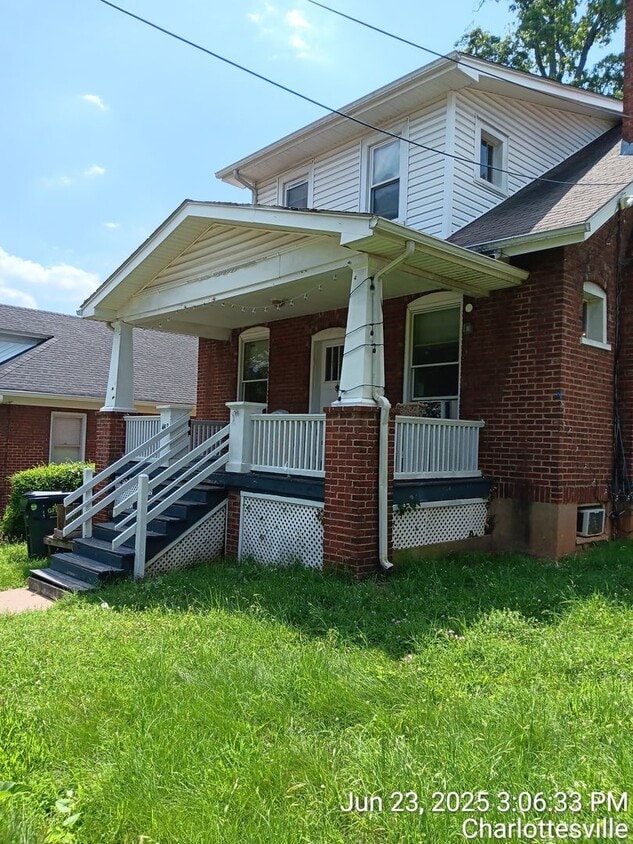 Photo - 8 bedroom 463 14th ST Available 2026-2026 School Year