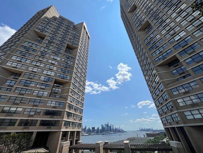 Building Photo - 7000 JFK Blvd E