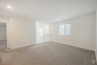 Building Photo - 376 Yellow Finch Ln